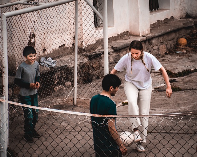 带来惊喜与 带来惊喜与